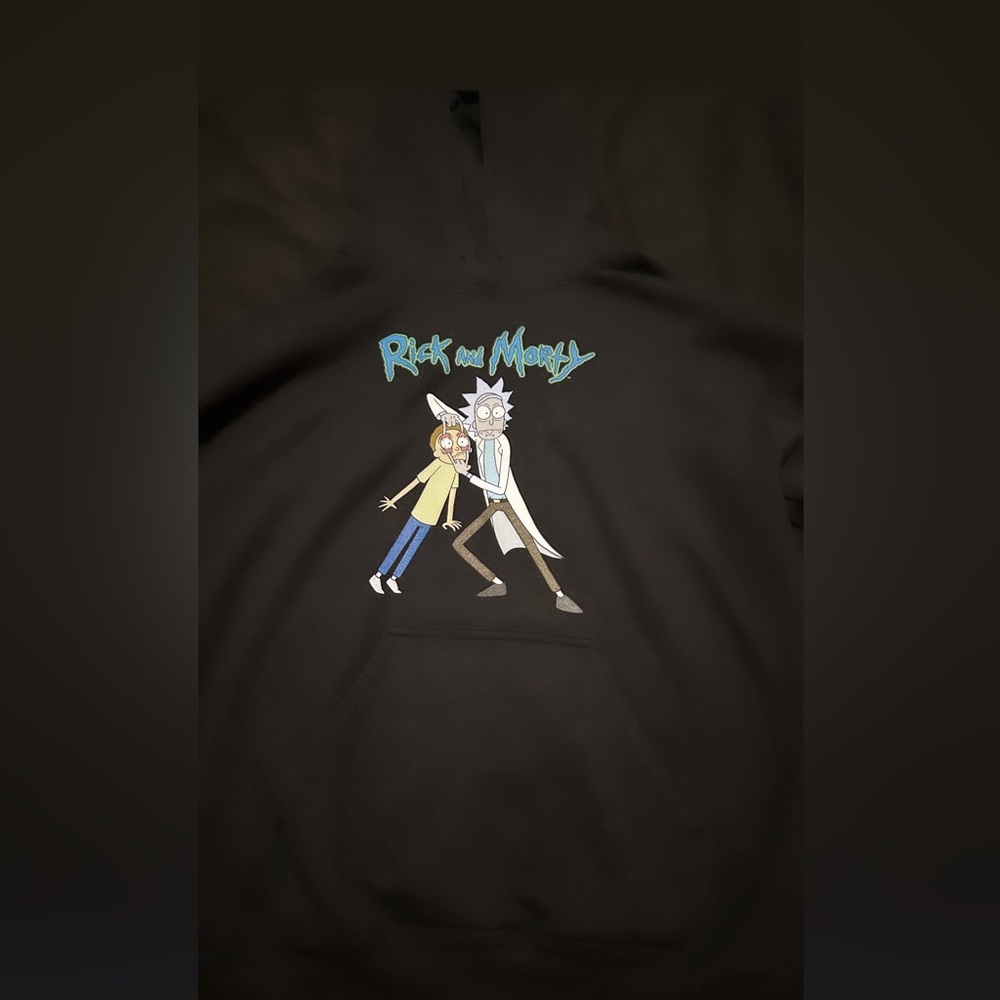 RICK AND MORTY SWEATSHIRT